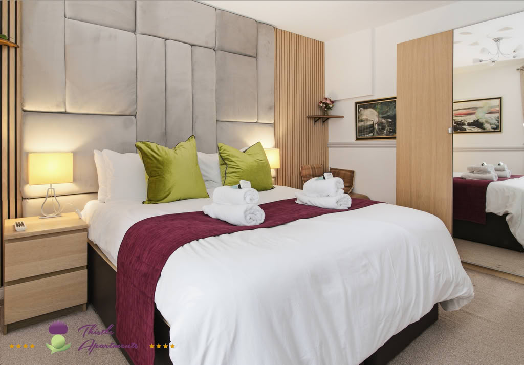 Marischal Square Superior Apartment 9